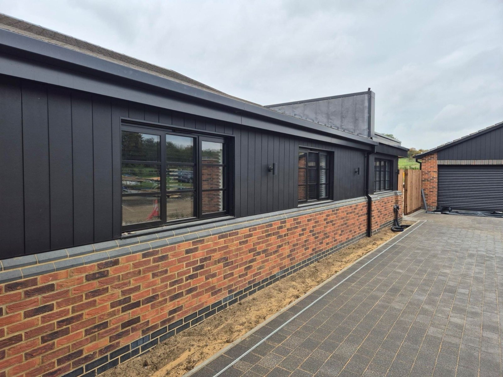 Aluminium fascia and box gutters to a barn conversion