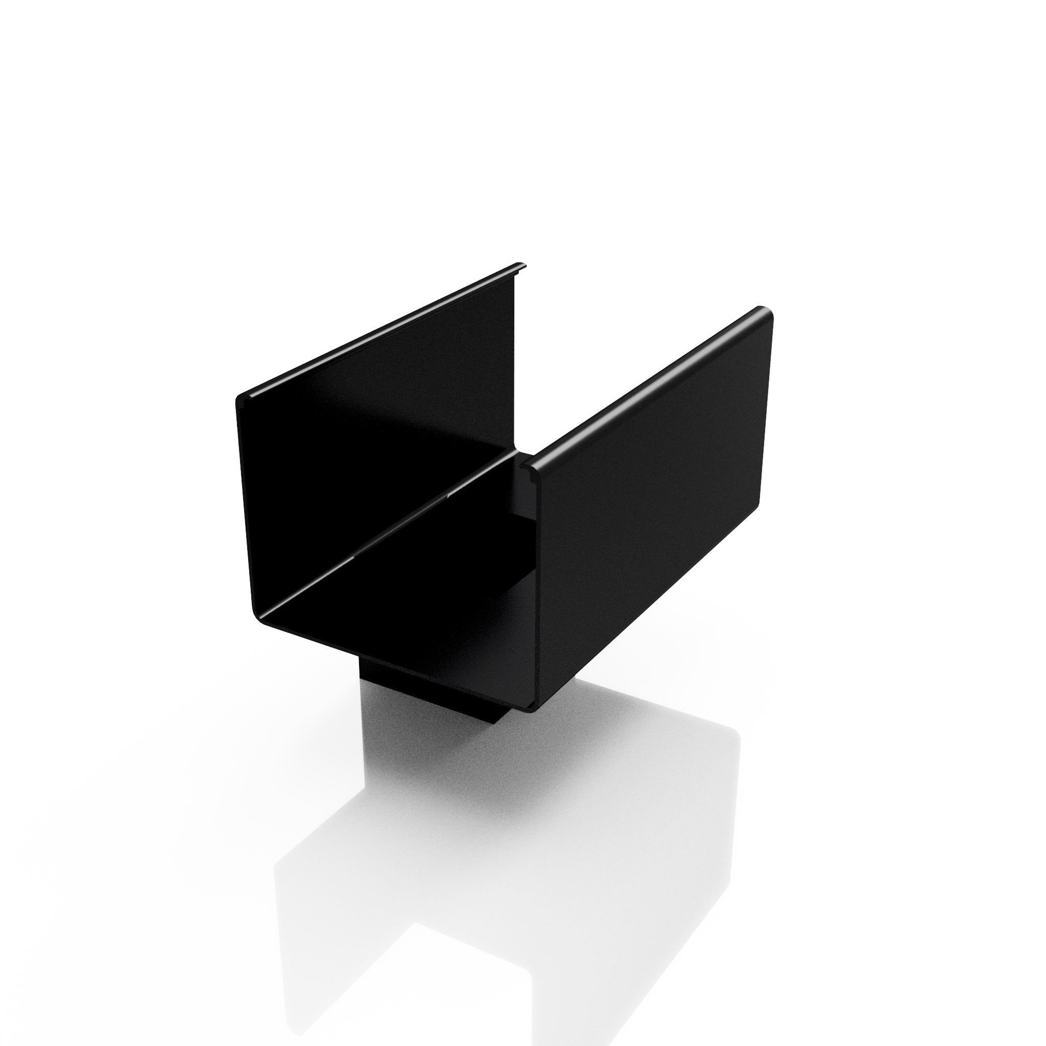 GB10 - BOX GUTTER OUTLET 72 x 72MM - 135 x 100mm - Alugutter